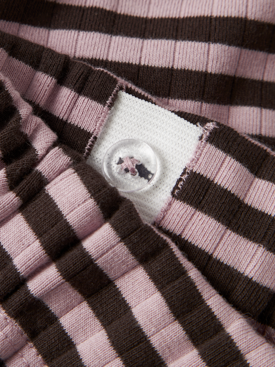 model_shot-front_full